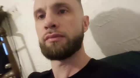 Snapshot of talenjames chatting on 03.10.25 Talen James online show from 03.10.25