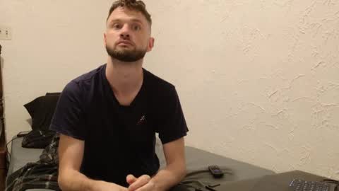 Snapshot of talenjames chatting on 10.06.25 Talen James online show from 10.06.25