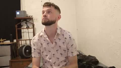 Snapshot of talenjames chatting on 10.07.25 Talen James online show from 10.07.25