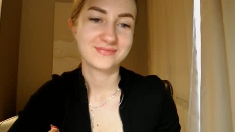  Kira  online show from 01.06.25