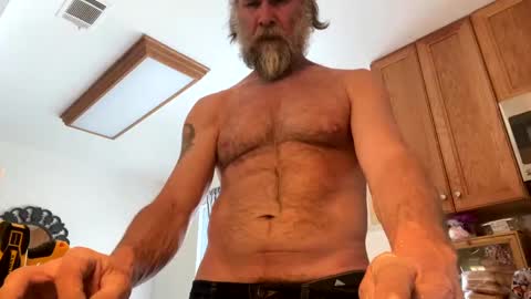 Snapshot of tallahasman chatting on 02.26.25 tallahasman online show from 02.26.25