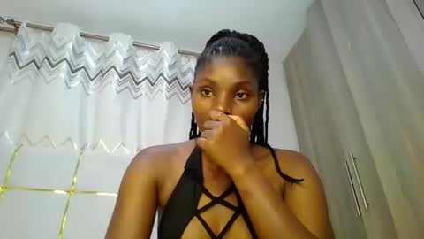 Snapshot of tamia538235 chatting on 01.30.25 tamia online show from 01.30.25