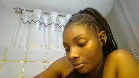 Snapshot of tamia538235 chatting on 01.30.25 tamia online show from 01.30.25