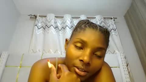 Snapshot of tamia538235 chatting on 02.21.25 tamia online show from 02.21.25