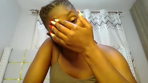 Snapshot of tamia538235 chatting on 02.21.25 tamia online show from 02.21.25