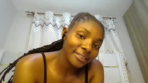 Snapshot of tamia538235 chatting on 02.28.25 tamia online show from 02.28.25