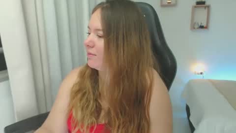 Snapshot of tamy_shine87 chatting on 12.04.24 Im Samy online show from 12.04.24