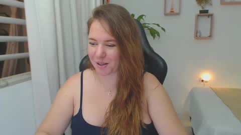 Snapshot of tamy_shine87 chatting on 12.14.24 Im Samy online show from 12.14.24