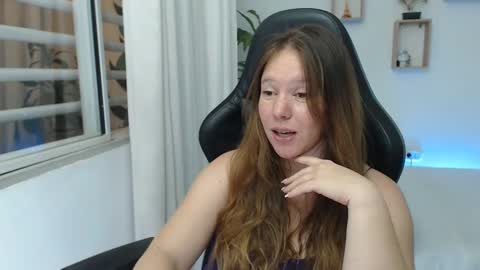 Snapshot of tamy_shine87 chatting on 01.05.25 Im Samy online show from 01.05.25