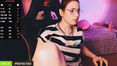 Snapshot of tat_girl chatting on 03.01.25 Lana inst lanitadelreyskaya OnlyFans online show from 03.01.25