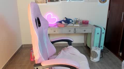 Snapshot of tattoed_bunny9 chatting on 03.03.25 Rose Marie online show from 03.03.25