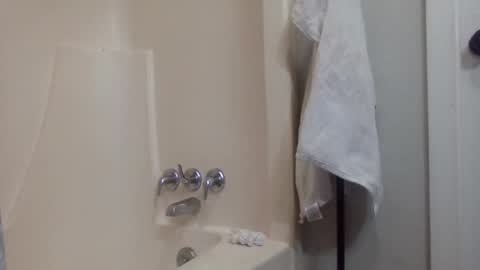 Snapshot of tattoo3333 chatting on 02.05.25 tattoo3333 online show from 02.05.25