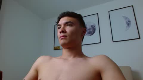 Snapshot of taurus4k chatting on 02.08.25 taurus4k online show from 02.08.25