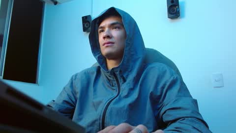 Snapshot of taurus4k chatting on 02.12.25 taurus4k online show from 02.12.25