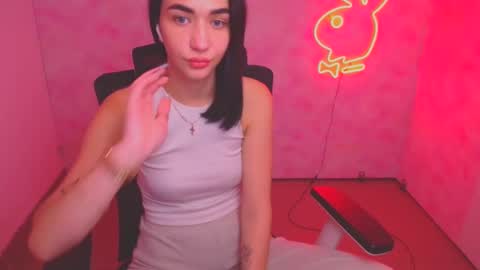 Tayla online show from 10.04.25
