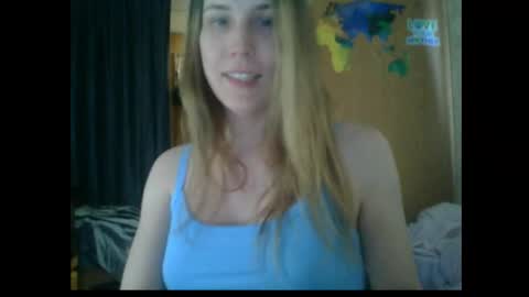 Snapshot of taylafox chatting on 01.02.25 taylafox online show from 01.02.25