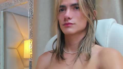 Snapshot of tayler_swift1 chatting on 03.02.25 tayler_swift1 online show from 03.02.25