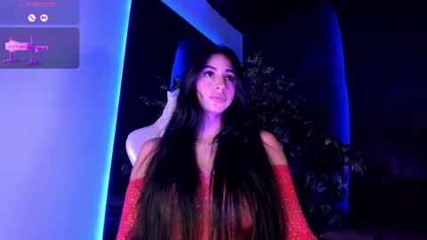 Snapshot of taylor_jonnees chatting on 10.12.25 Taylor Help me to get 100 thumbs up online show from 10.12.25