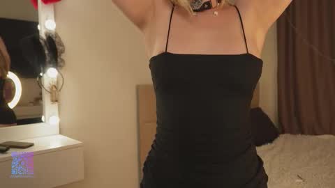 Snapshot of temperaturka chatting on 09.24.25 Sarah     online show from 09.24.25