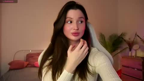 Snapshot of tender_babyy chatting on 03.09.25 Sexy girl Li online show from 03.09.25