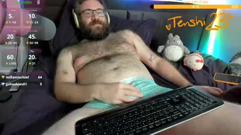 Snapshot of tenshi23 chatting on 10.18.25 Matt online show from 10.18.25