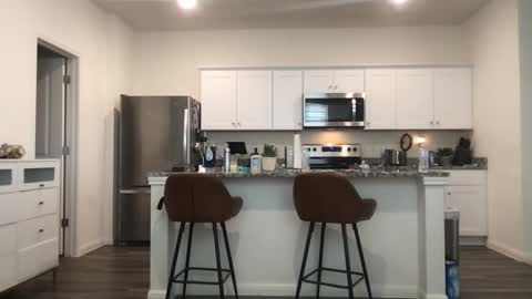 Snapshot of texas_blonde chatting on 11.09.25 Daphne Summers online show from 11.09.25