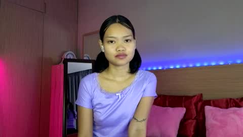 AbbieThai  online show from 10.12.25