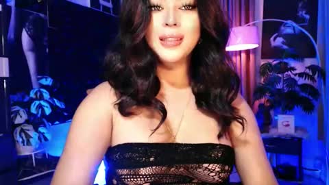 THALIA  online show from 11.18.25