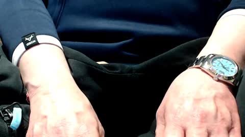 Snapshot of the1pocketrocket chatting on 01.18.25 the1pocketrocket online show from 01.18.25