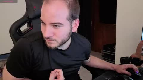 Snapshot of the_king74 chatting on 09.27.25 the_king74 online show from 09.27.25