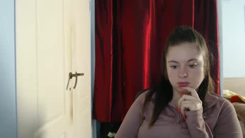 Snapshot of theblackdiamond194588 chatting on 09.16.25 raissa online show from 09.16.25