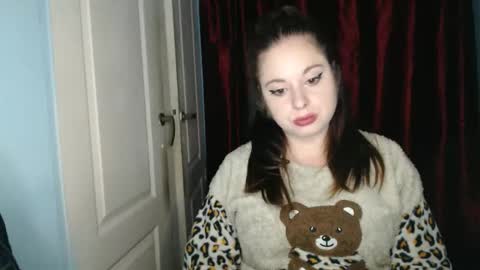 Snapshot of theblackdiamond194588 chatting on 09.19.25 raissa online show from 09.19.25