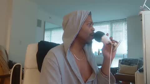 Snapshot of theblacklordmaster chatting on 03.03.25 theblacklordmaster online show from 03.03.25