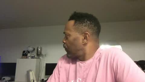 Snapshot of theblacklordmaster chatting on 03.11.25 theblacklordmaster online show from 03.11.25