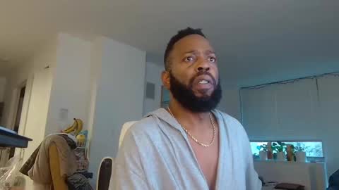 Snapshot of theblacklordmaster chatting on 09.25.25 theblacklordmaster online show from 09.25.25