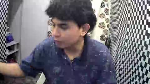 Xerxis online show from 01.08.25