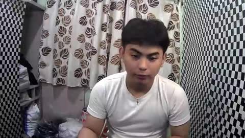 Xerxis online show from 02.03.25