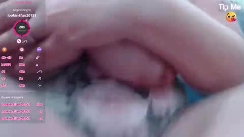 Snapshot of thelipsdown chatting on 11.11.25 Lacey online show from 11.11.25