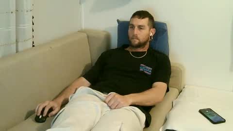 Snapshot of thesagie chatting on 12.12.24 VEGAS online show from 12.12.24