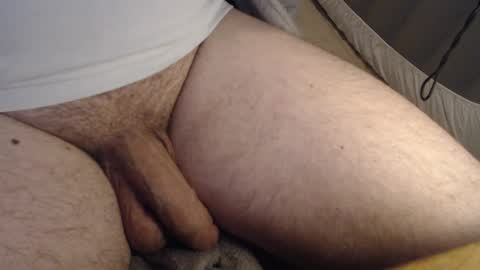 Snapshot of thesneakysqueeker chatting on 01.26.25 Peter online show from 01.26.25