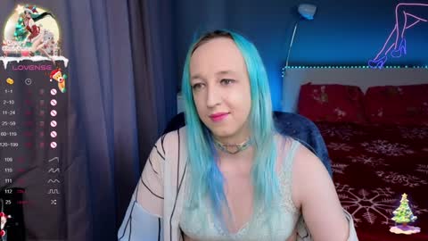 Snapshot of thetrixy chatting on 12.10.24 The Great And Powerful Trixie online show from 12.10.24