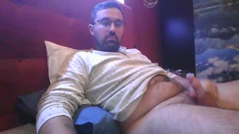 Snapshot of theviper1990 chatting on 01.22.25 Carlos1990 online show from 01.22.25