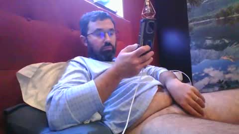 Snapshot of theviper1990 chatting on 02.21.25 Carlos1990 online show from 02.21.25