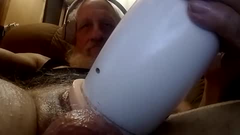 Snapshot of thickcock0008 chatting on 02.04.25 thickcock0008 online show from 02.04.25