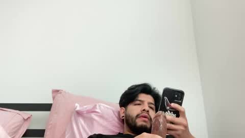 Snapshot of thickcockmatt chatting on 09.09.25 ThickCockMatt online show from 09.09.25