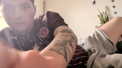 Snapshot of thickplantguy chatting on 09.21.25 thickplantguy online show from 09.21.25