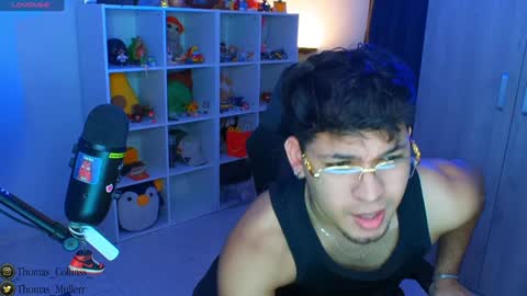 Snapshot of thomascollins__ chatting on 01.23.25 Thomas online show from 01.23.25