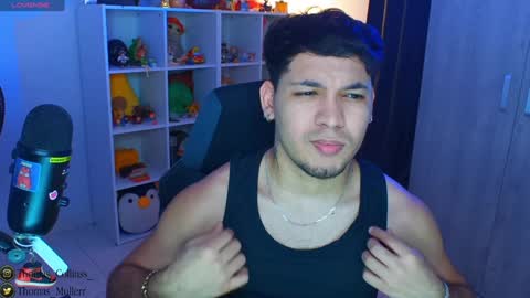 Snapshot of thomascollins__ chatting on 01.24.25 Thomas online show from 01.24.25