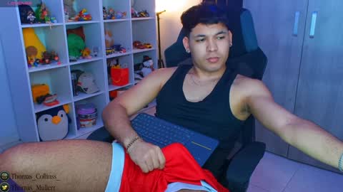 Snapshot of thomascollins__ chatting on 02.01.25 Thomas online show from 02.01.25