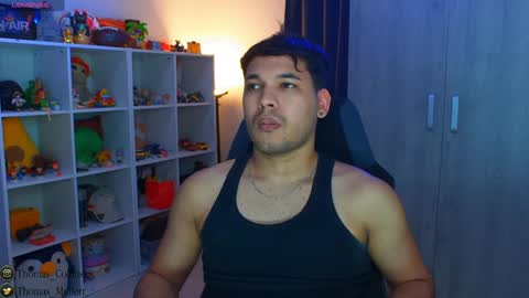 Snapshot of thomascollins__ chatting on 02.08.25 Thomas online show from 02.08.25